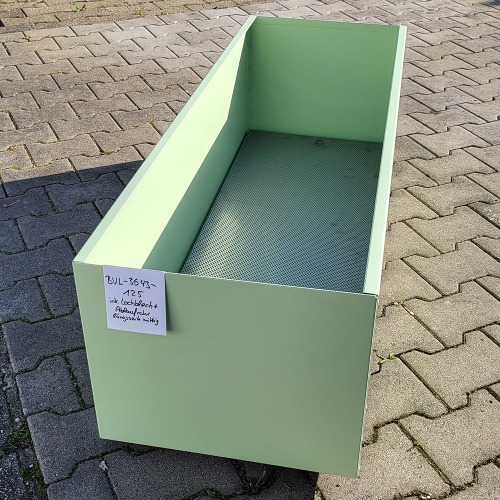Blumenkasten Sonderlack RAL 6019, 36x43x125 cm (hxbxl), 1 Stück, Lochblecheinsatz, Ablaufrohr