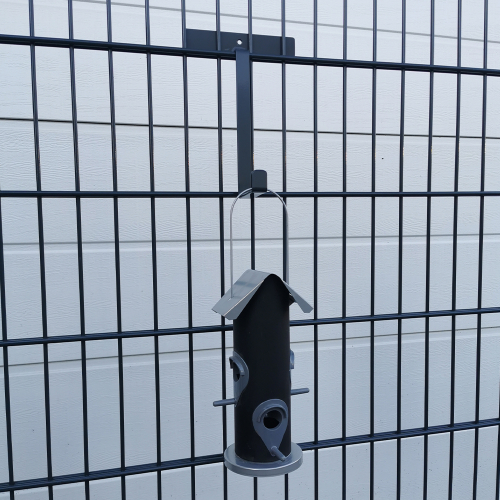 FIXIERHALTER EINDREHHALTERUNG