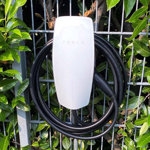 WALLBOX TESLA GEN 2 - kompatible Eindrehhalterung