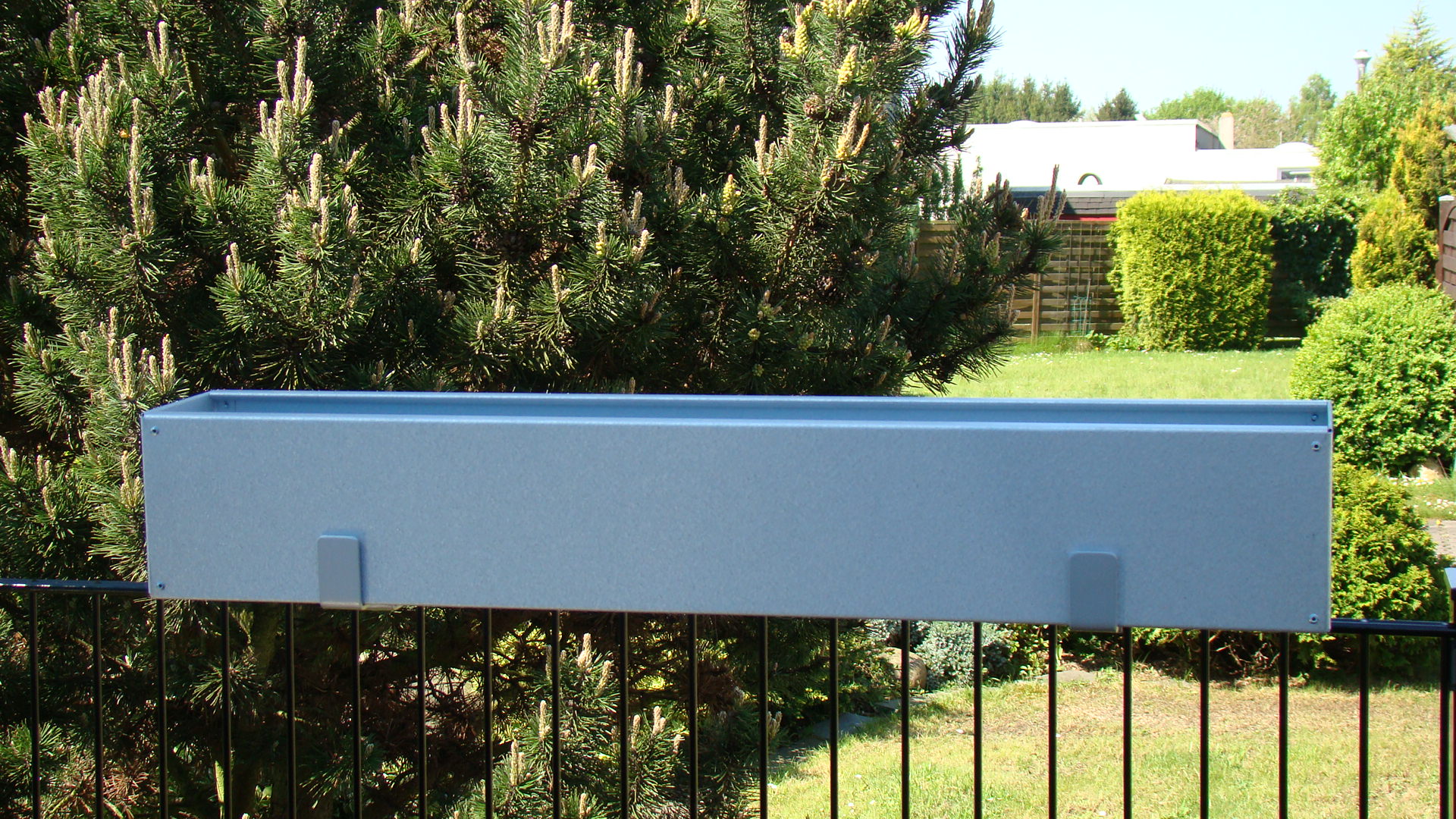blumenkasten halterung für mauer Blumenkastenhalterung verstellbar von 1,50 bis 1,90 m Edelstahl ohne Bohren main image 0