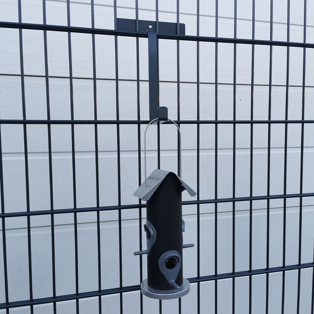FIXIERHALTER EINDREHHALTERUNG