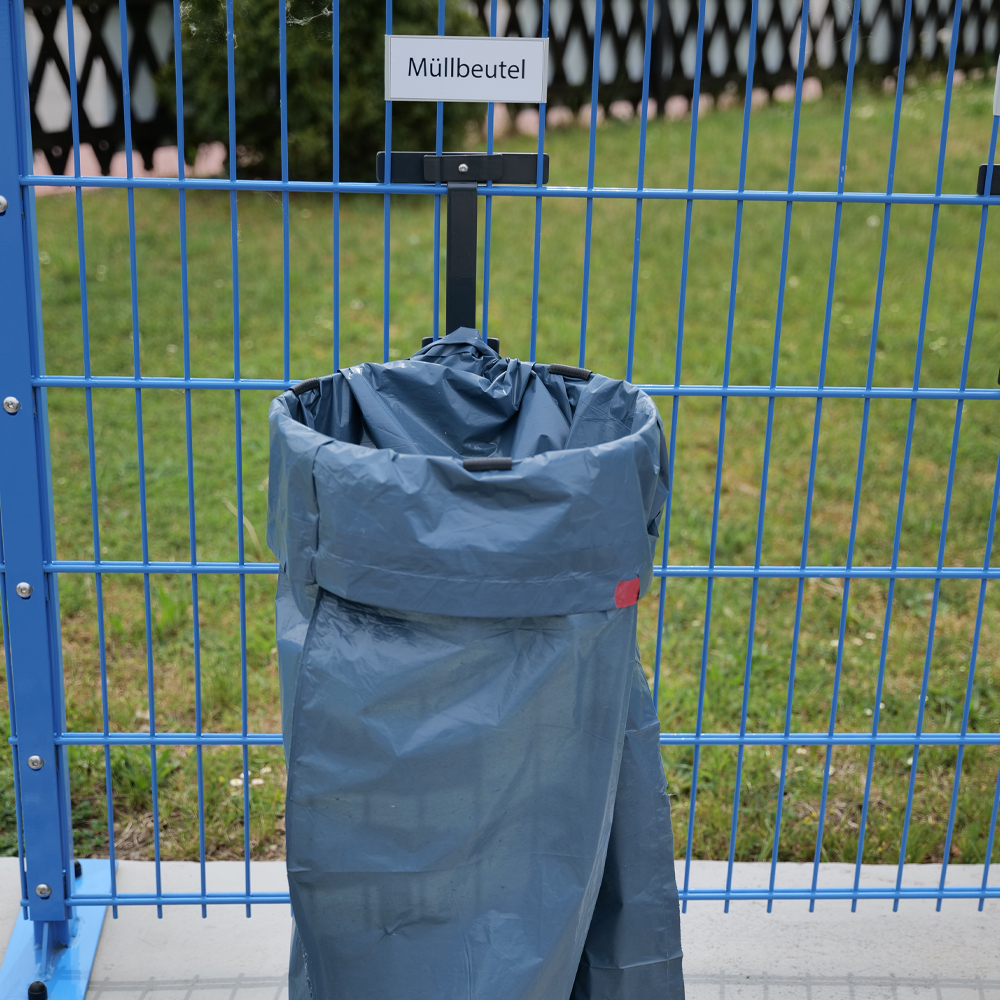 MÜLLBEUTEL EINDREHHALTERUNG