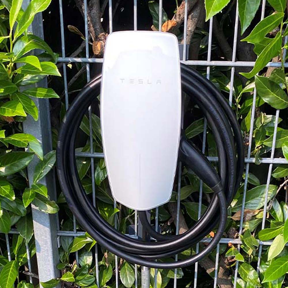 WALLBOX TESLA GEN 2 - kompatible Eindrehhalterung WALLBOX TESLA GEN 2 - kompatible Eindrehhalterung