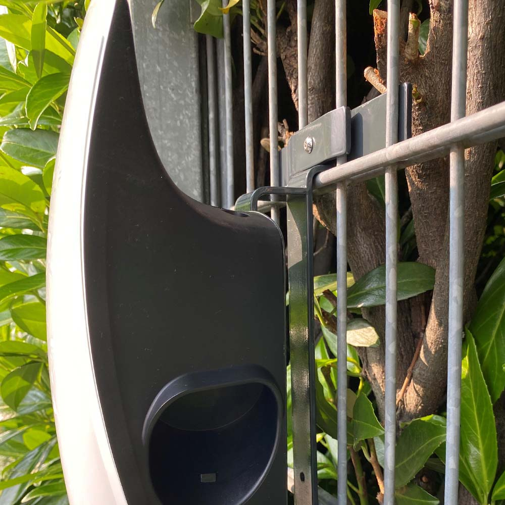 WALLBOX TESLA GEN 2 - kompatible Eindrehhalterung WALLBOX TESLA GEN 2 - kompatible Eindrehhalterung